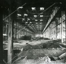 Фотонегатив черно-белый. Строительство 3-го корпуса завода "Атоммаш".     Фотограф И.В. Статов. г. Волгодонск. 1976 г. Фотопленка.