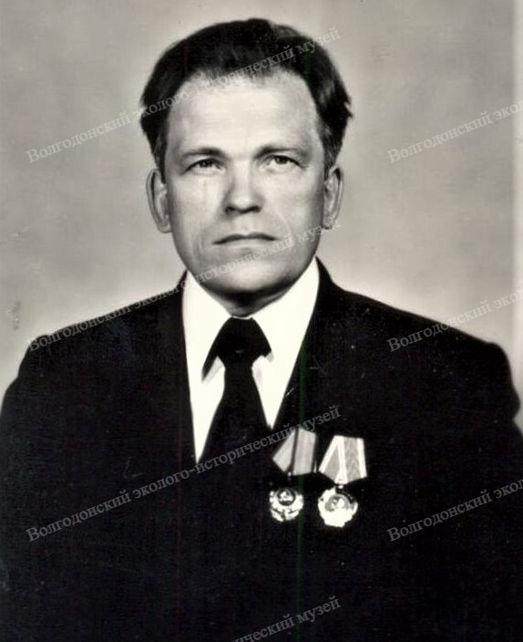 Першин Валерий Григорьевич-генеральный директор ПО Атоммаш, 1970-е годы.jpg