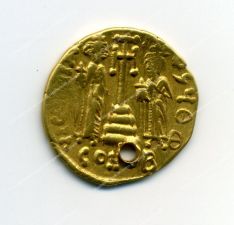 Монета "Солид". Византия, г. Константинополь. Годы правления императора Констанса II, 651-668 гг. Золото.